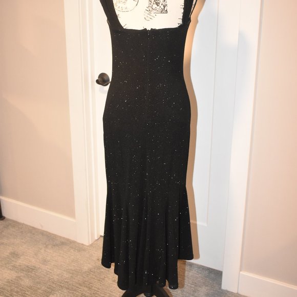 JESSICA McCLINTOCK  BLACK EVENING GOWN 6P - Picture 2 of 3